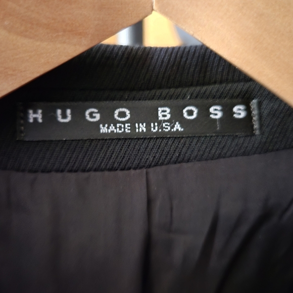 Hugo Boss Men's Black Wool Blazers Size 44R - Picture 6 of 8